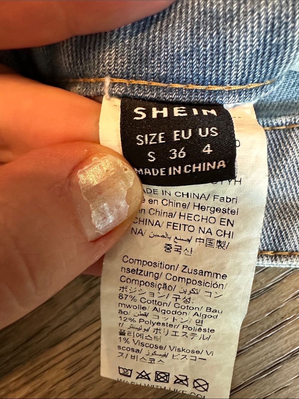 SHEIN Light Blue Frayed Hem Denim Mini Skirt SOLD✅ - Picture 2 of 7
